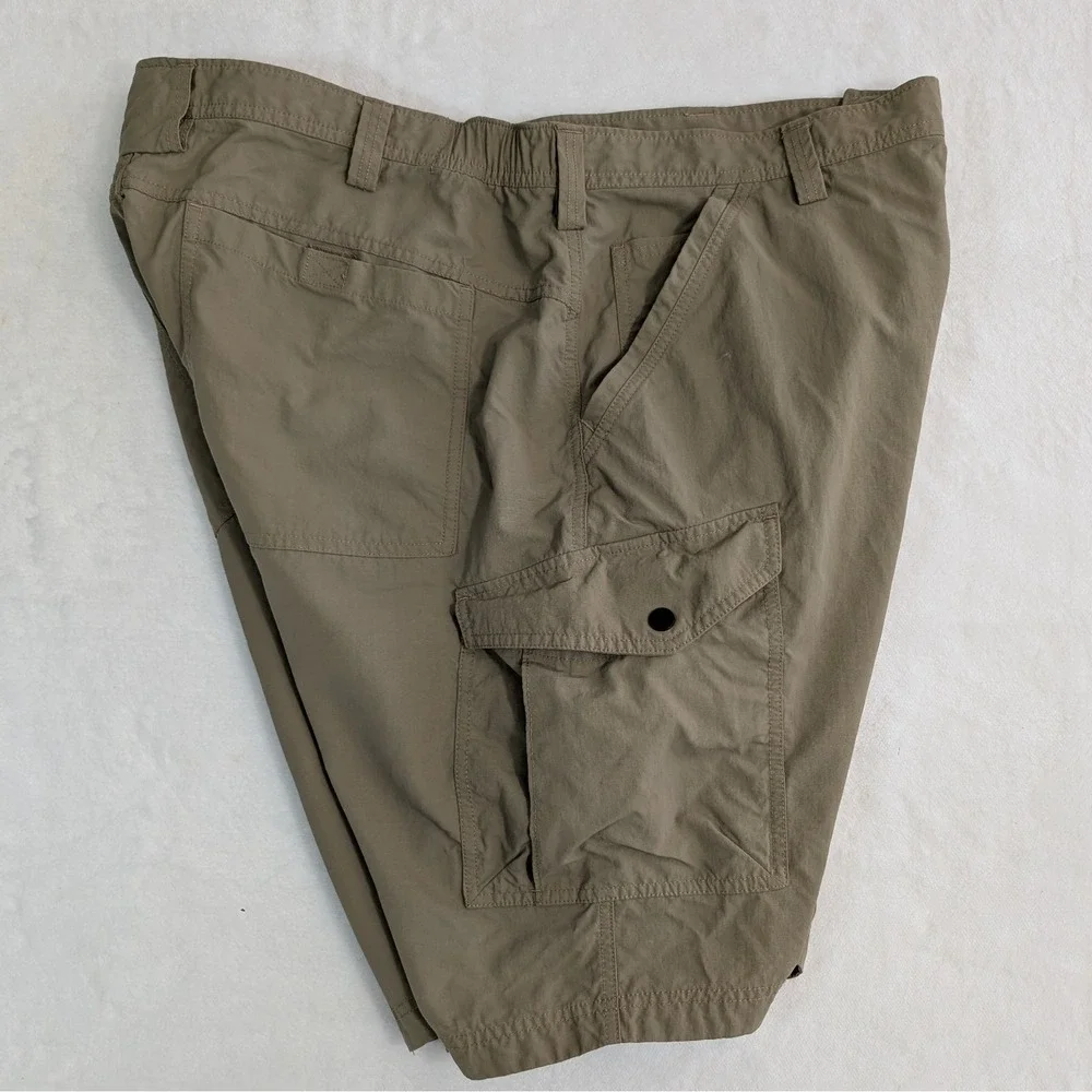DULUTH TRADING Mens Cargo Shorts Sz 42 Armachillo Cooling TAN Ripstop Work 11" - Picture 4 of 9